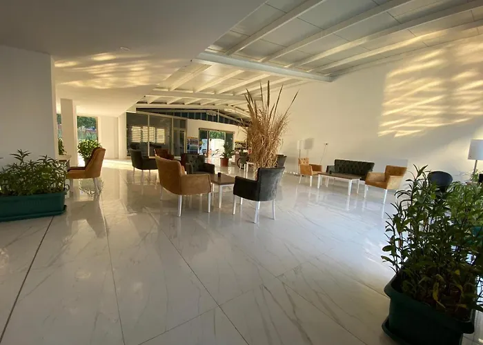 Erya Homes 4*